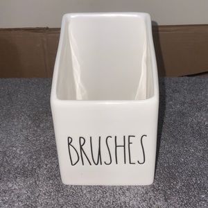 Rae Dunn BRUSHES holder